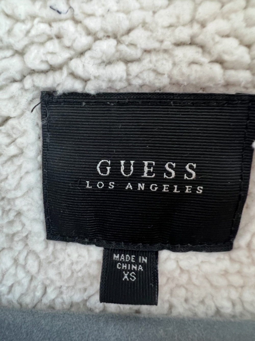 Open sweater - Picture 2 of 2